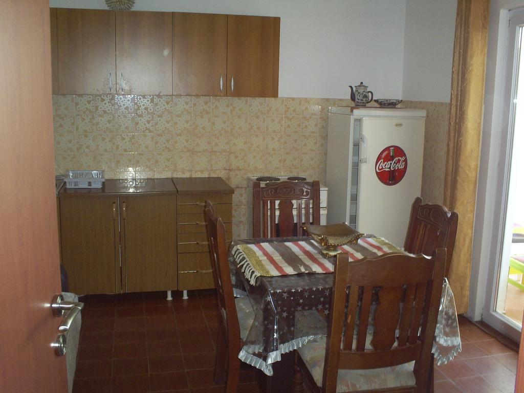 Apartmani Dado Ulcinj Buitenkant foto